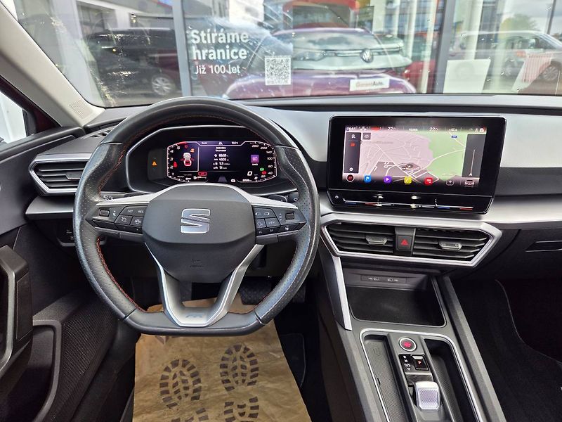 Seat Leon ST 2.0 TDI DSG FR - fotka 14 z 40