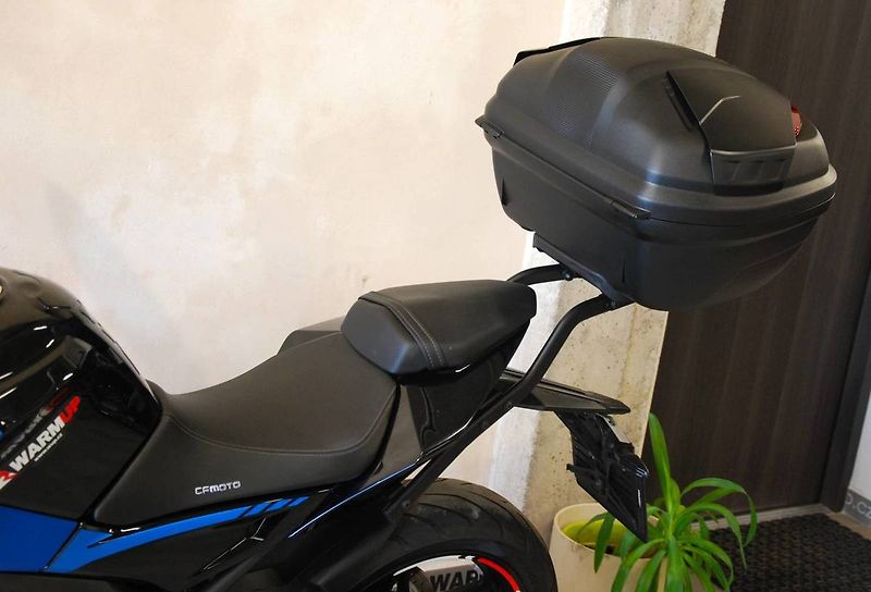 CFMOTO 650 NK (2022) 650NK - hezký stav, původ ČR - fotka 16 z 20