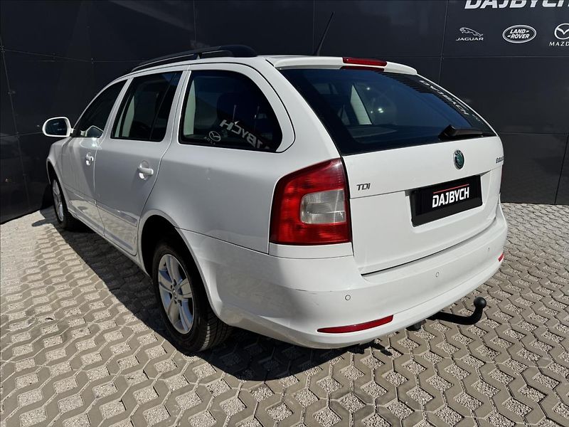 Škoda Octavia 1,6 TDI 77kW AC ALU - fotka 6 z 21