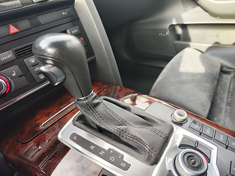Audi A6 3.0 TDI/176kW V6 quattro AT - fotka 20 z 33