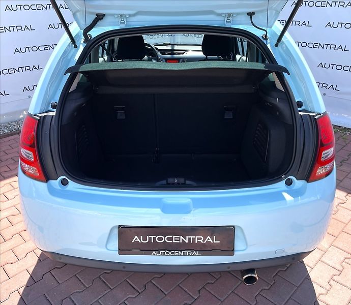 Citroën C3 1,4 i,VTi,Exklusive,70kW,serv. - fotka 10 z 21