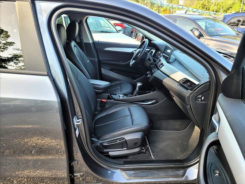 BMW X2 xDrive25e,4x4,navi,kůže - fotka 12 z 50