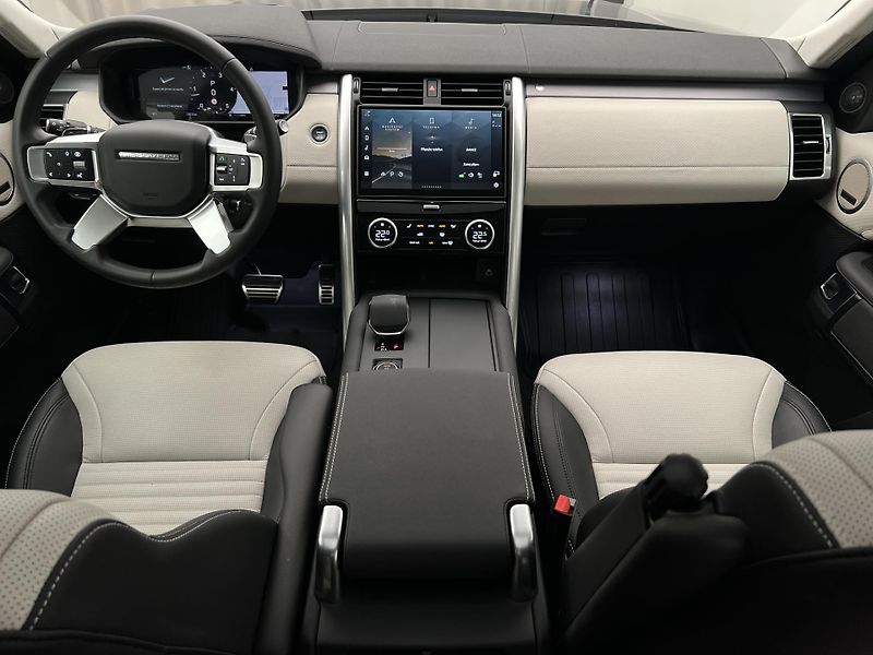 Land Rover Discovery D350 DYNAMIC SE AUT - fotka 2 z 56