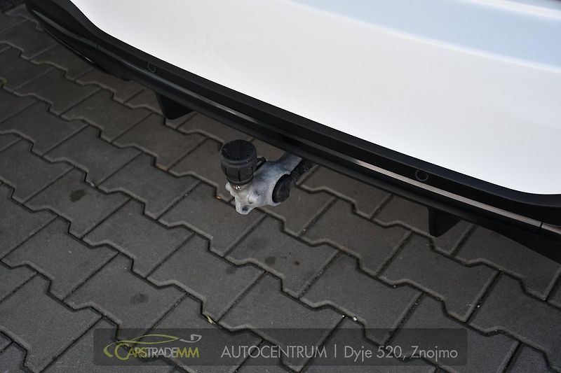 Mercedes-Benz GLC 220d 4M AMG+ TAŽNÉ - fotka 25 z 51