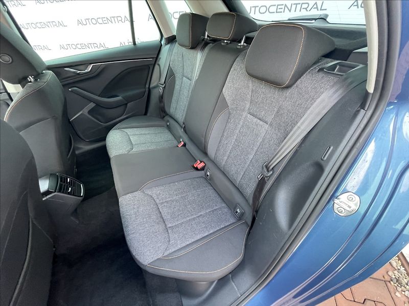 Škoda Kamiq 1,0 TSi + CNG,STK 3/28 - fotka 24 z 24