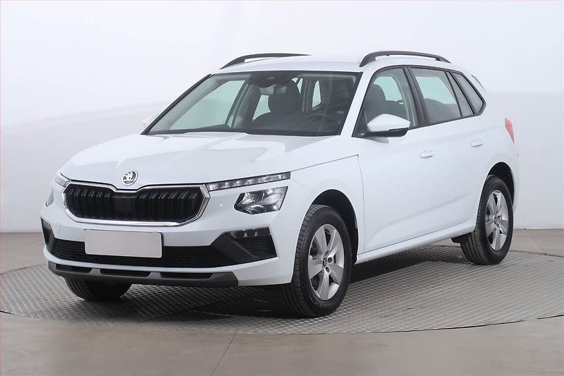 Škoda Kamiq (2025) 1.0 TSI - fotka 2 z 21