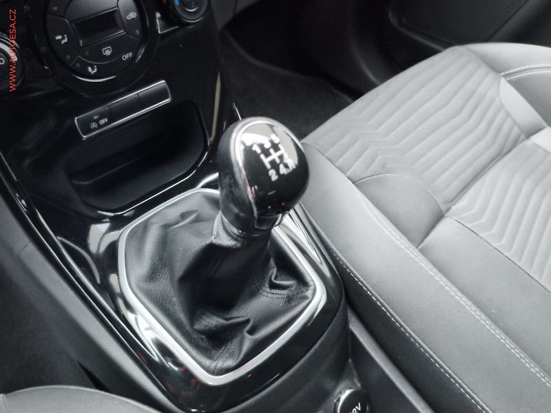 Ford Fiesta (2014) 1.0EB, Titanium - fotka 16 z 16