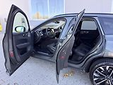 Volvo XC60 T8 AWD ULTRA DARK / B&W VZDUCH - náhled 9