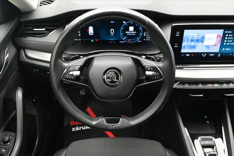 Škoda Octavia 2,0 TDI 110 kW DSG STYLE Záruk - fotka 18 z 31