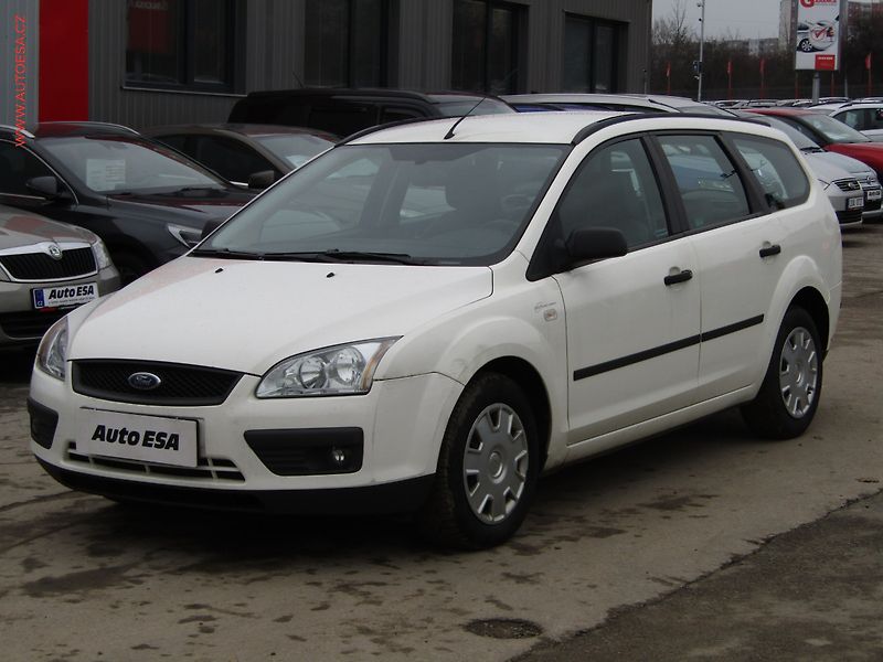 Ford Focus (2006) 1.6 TDCi, ČR, AC, temp - fotka 3 z 16