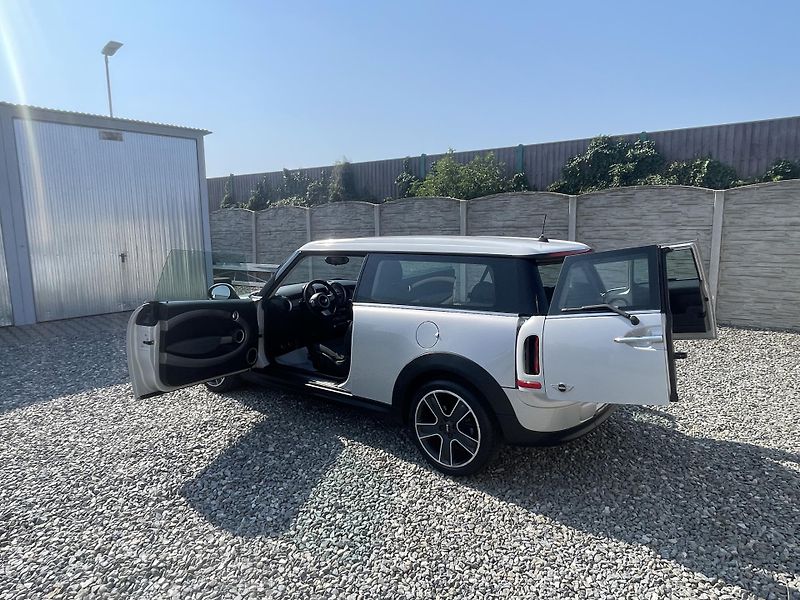 Mini Clubman 1.4i 95PS CLUBMAN REZERVACE!!! - fotka 154 z 176