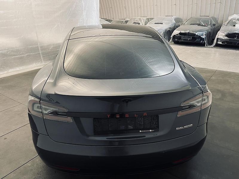 Tesla Model S (2020) S 800PS, REZERVOVÁNO - fotka 63 z 81