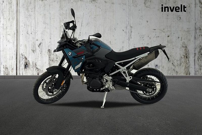 BMW F 900 GS - fotka 2 z 13