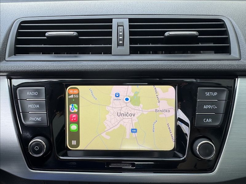 Škoda Fabia 1,0 TSI DPH tažné 1.maj. ČR - fotka 40 z 50