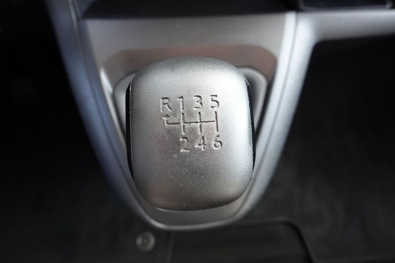Toyota ProAce Verso 2.0L Diesel 144 PS 5D L1 6 MT - fotka 21 z 34