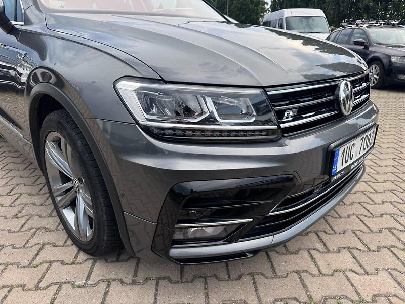 Volkswagen Tiguan (2020) R-LINE 1,5 TSI 110 KW 1. MAJ - fotka 11 z 50