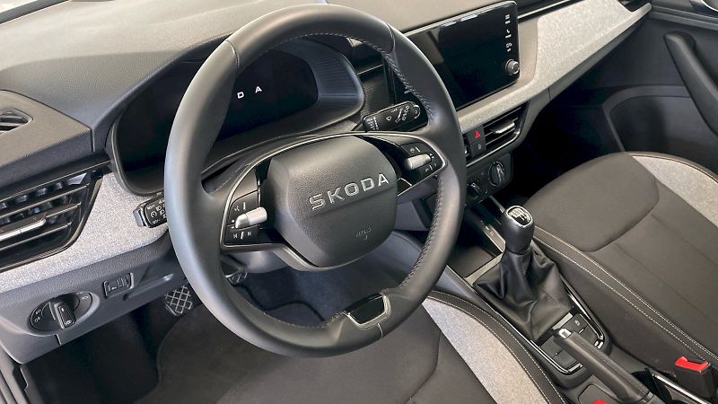 Škoda Scala (2025) Selection 1.0 TSI 85kW - fotka 19 z 27