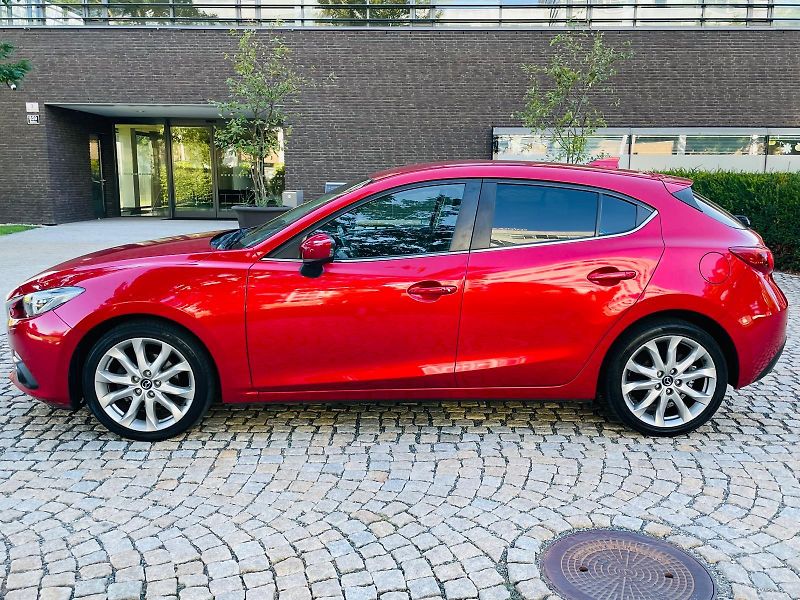 Mazda 3 2.0i MANUÁL LED KAMERA VÝHŘEV - fotka 18 z 48