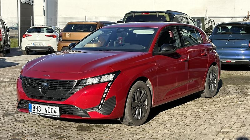 Peugeot 308 1.2 130k Active - fotka 3 z 15