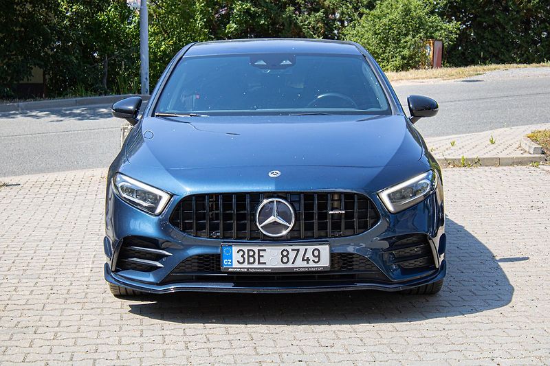 Mercedes-Benz Třídy A - fotka 2 z 28