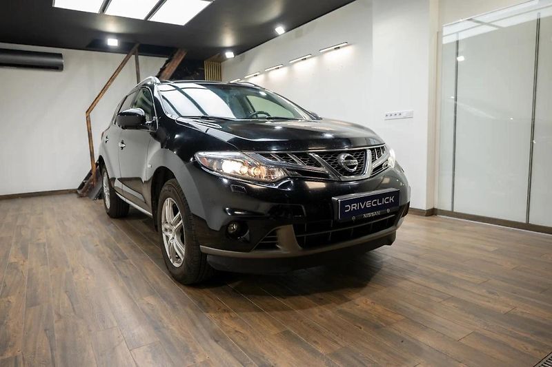 Nissan Murano 2.5 DCI 140 kW 4X4 - fotka 3 z 35