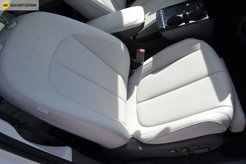 Hyundai Ioniq 5 STYLE PREMIUM 4x4 POWER 84kWh - fotka 15 z 84