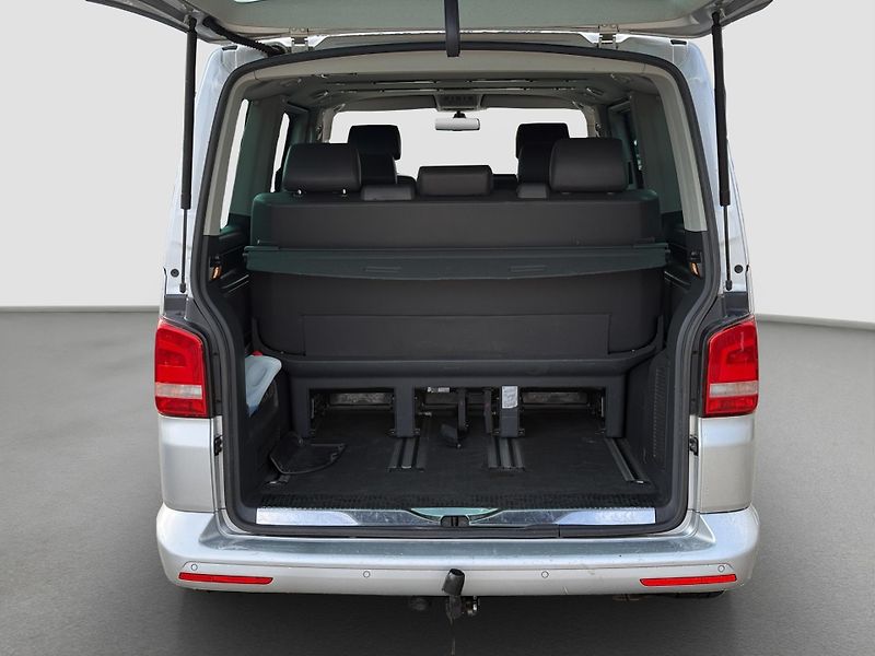 Volkswagen Multivan - fotka 18 z 23