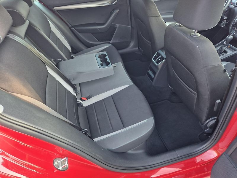 Škoda Octavia (2017) 2.0 TDI 110 kW DSG - fotka 23 z 35