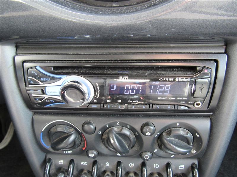 Mini One 1,6 i 66KW - fotka 15 z 24