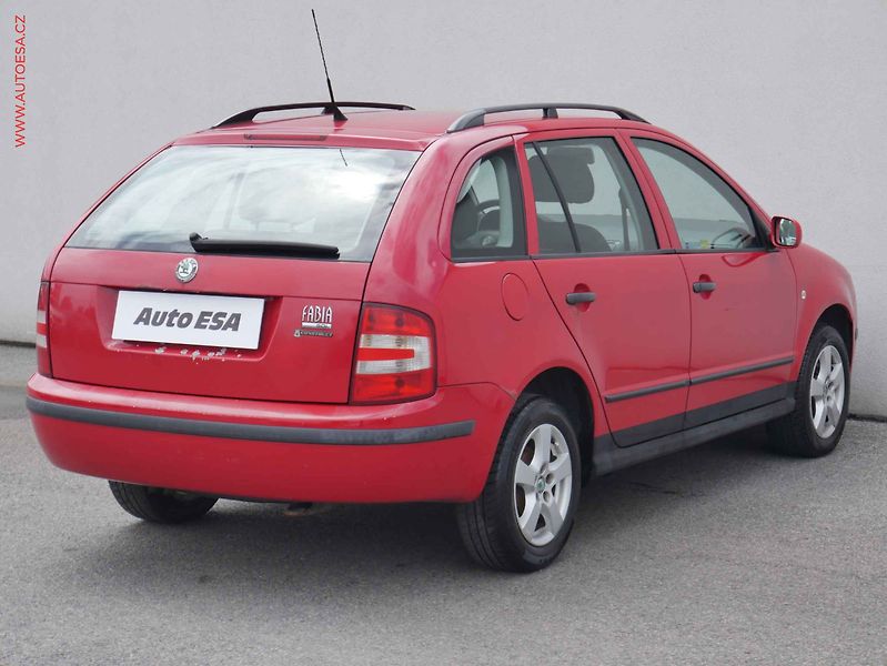 Škoda Fabia (2004) 1.9 SDi, ČR, Klima - fotka 4 z 14