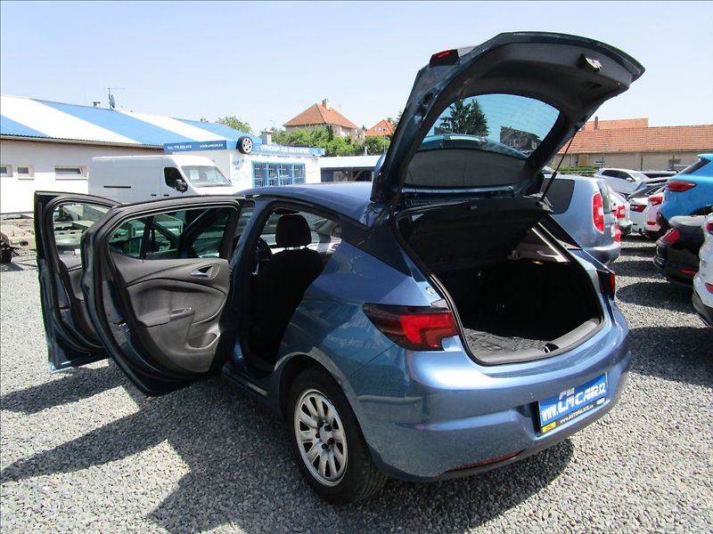 Opel Astra 1.4 Turbo Enjoy, 2. maj. - fotka 29 z 38
