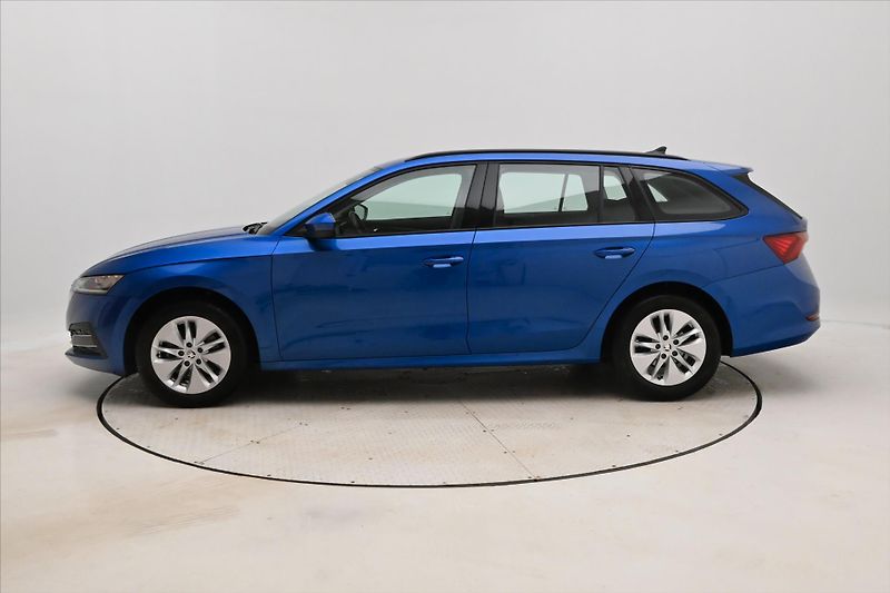 Škoda Octavia 2,0 TDI 110kW DSG Ambiente Zár - fotka 8 z 32