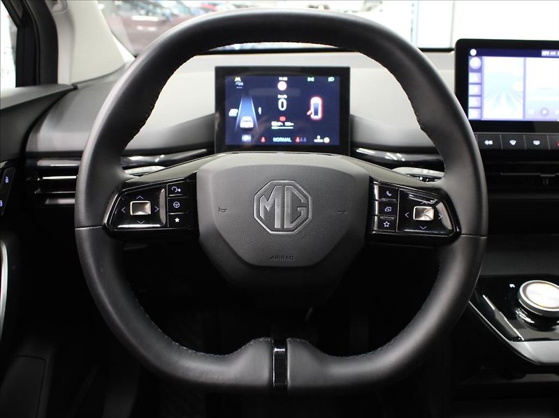 MG MG4 0,0 77kWh Exclusive 30tkm. ČR - fotka 9 z 26