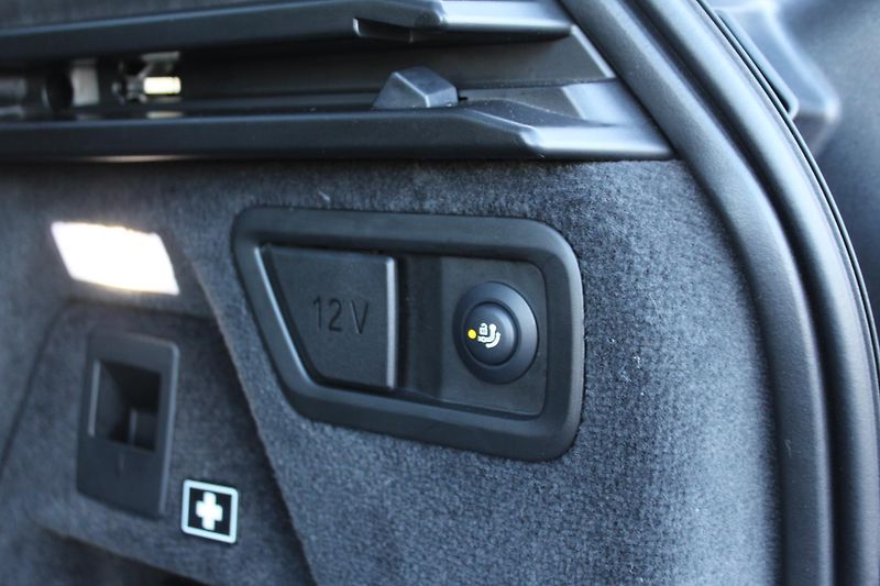 BMW X7 X7 xDrive40d - fotka 25 z 33