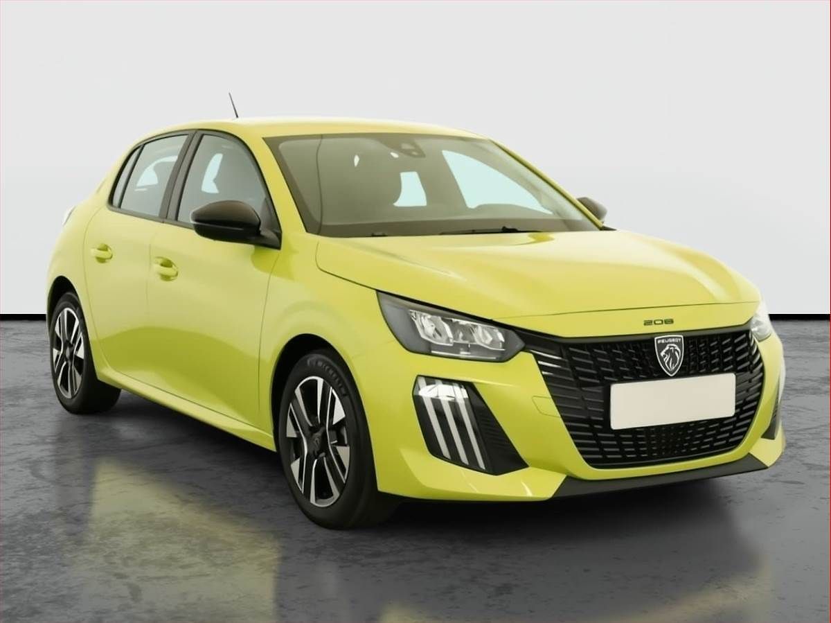 Peugeot 208 Active 1.2 PureTech, ČR,1.maj