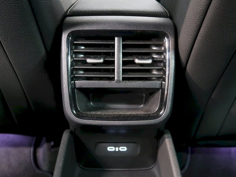 Škoda Octavia (2025) SPORTLINE 2.0TSI 150KW 4x4 DSG - fotka 41 z 44