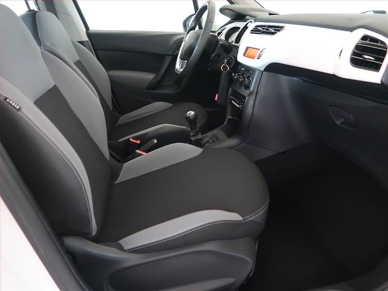 Citroën C3 (2012) 1.1 i - fotka 9 z 13