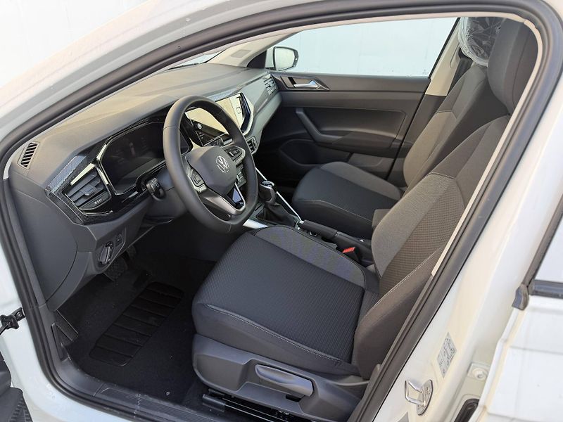 Volkswagen Polo (2025) People 7DSG 1,0TSI - fotka 5 z 8