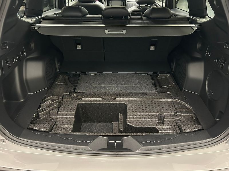 Subaru Forester (2025) 2.0 Touring 2025 4x4 nové | Zá - fotka 27 z 68