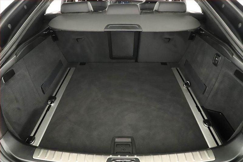 BMW X6 (2013) M Paket xDrive40d - fotka 7 z 12
