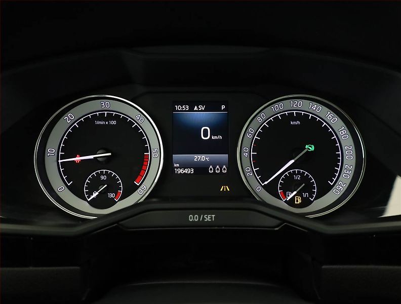 Škoda Superb (2017) Laurin&Klement 2.0 TDI - fotka 9 z 21