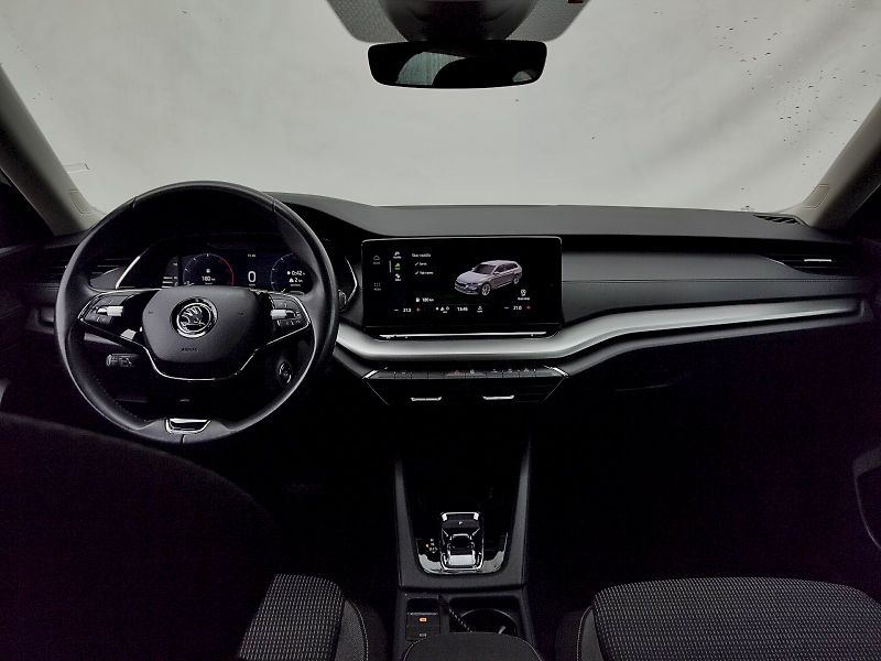 Škoda Octavia (2023) Combi Ambition 2,0 Tdi 110 kw - fotka 5 z 36