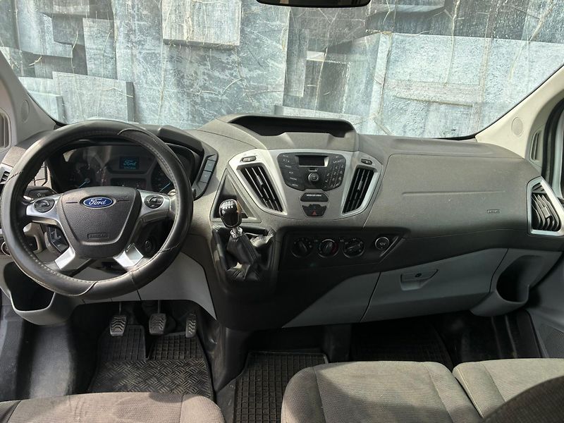 Ford Transit Custom (2014) 2.2TDCi, 92KW, 6 MÍST - fotka 14 z 25
