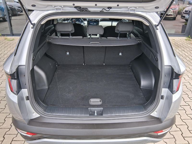Hyundai Tucson SMART 1.6 T-GDi 110 kW - fotka 6 z 28