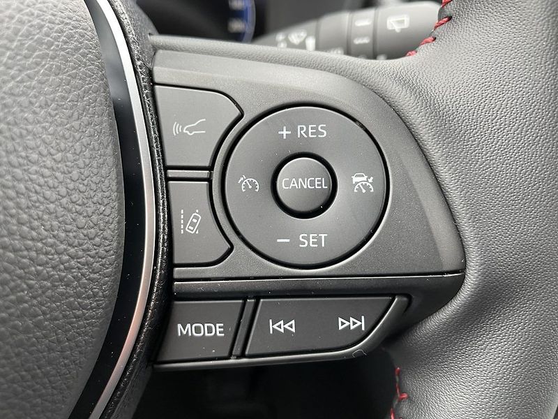 Toyota RAV4 2.5 Plug-in Hybrid ODBĚR 10/26 - fotka 24 z 34