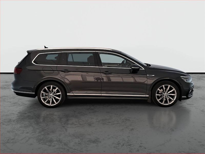 Volkswagen Passat (2021) R-Line 2.0 TDI - fotka 6 z 17