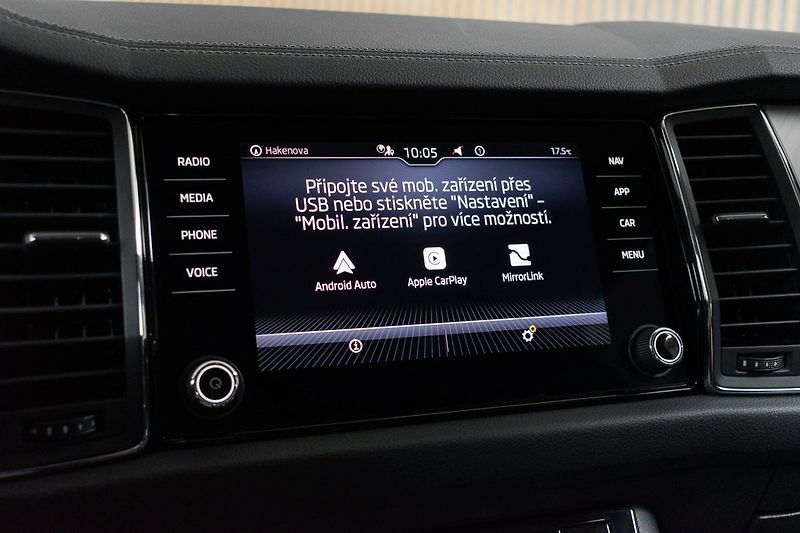 Škoda Kodiaq 2.0 TDI 110 DSG*TAŽNÉ*WEBASTO* - fotka 25 z 44