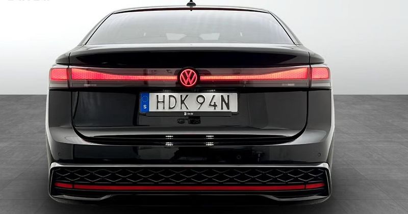 Volkswagen ID.7 GTX SoH 95% 360k Tažné Matrix - fotka 6 z 20