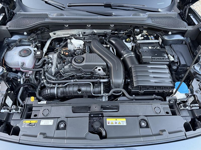 Cupra Formentor 1,5 eTSi/110kW - DSG - fotka 74 z 92