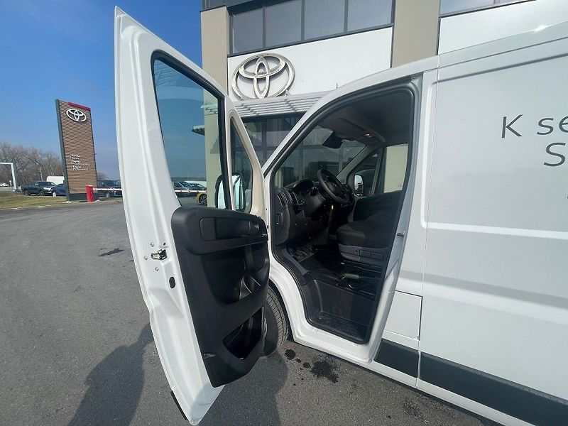 Toyota Proace Max 2.2D 120k L2H1 MT Active Multi - fotka 12 z 26